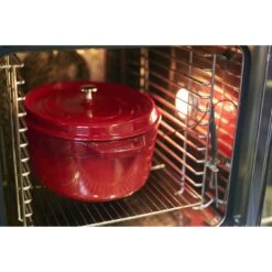 Staub Cocotte 33 Cm, Oval, Kirsch-Rot, Gusseisen -Staub 000011504