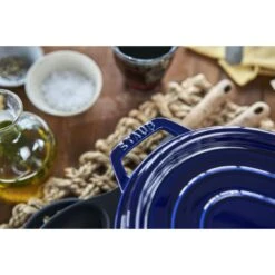Staub Cocotte 33 Cm, Oval, Dunkelblau, Gusseisen -Staub 424419733